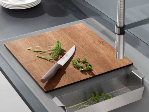 Deska-kuchenna-do-krojenia-drewniana-Villeroy&Boch-orzech-amerykański-8K331000