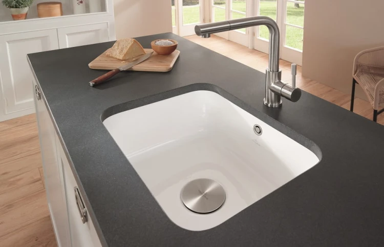cisterna-60c-villeroy-boch-zlewozmywak-ceramiczny-podblatowy-white-alpin-670601r1-ar