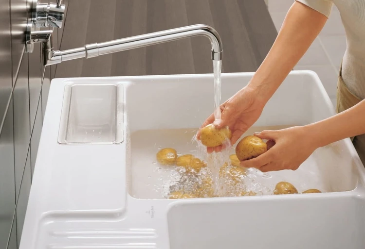 Zlew ceramiczny modułowy V&B Classicline dwukomorowy kuchenny 90 KM stone white (mat) – 6323 91 RW