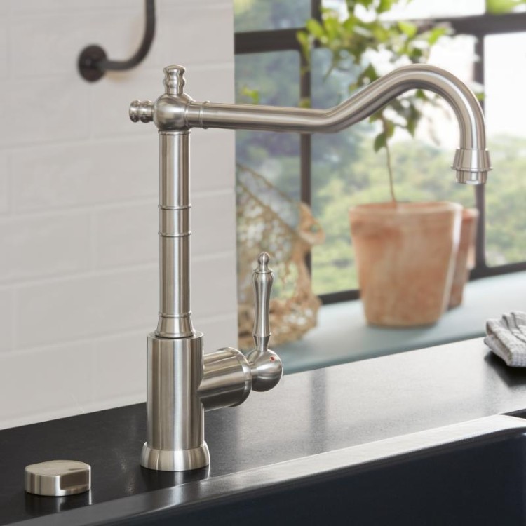 Avia-2.0-Villeroy&Boch-baterie-zlewozmywakowa-retro-stal-nierdzewna-924000LC