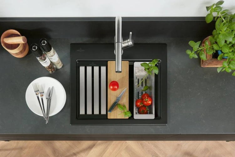Odsączarka-Villeroy&Boch-ze-stali-nierdzewnej-8K3800K1
