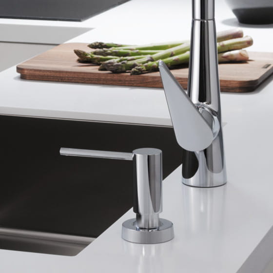 hansgrohe-dozownik-mydla-chrom-40438000-ar1.jpg