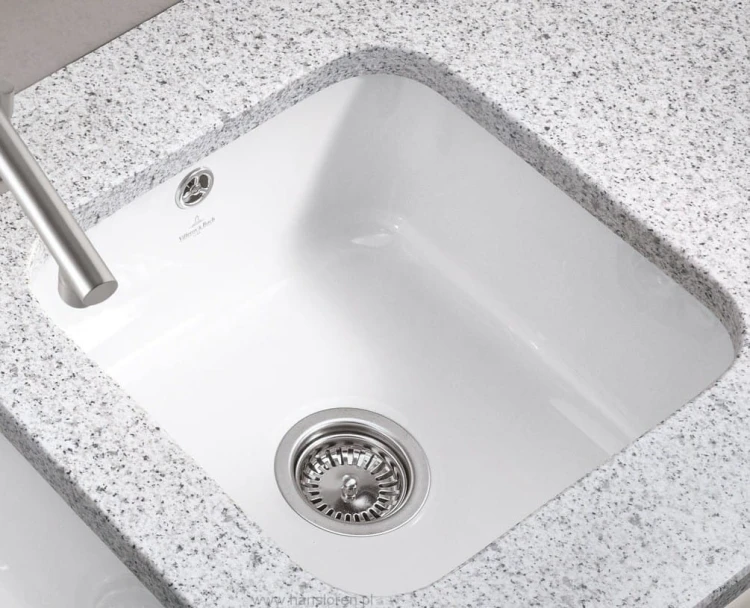 cisterna-50-villeroy-boch-zlew-podblatowy.jpg
