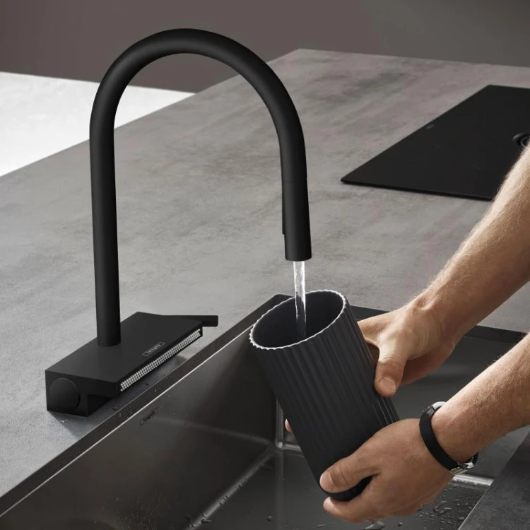 Aquno_Select_M81_Hansgrohe_bateria_kuchenna_z_wyciąganą_wylewką_sBox_czarny_mat_73831670_comfort_zone_170