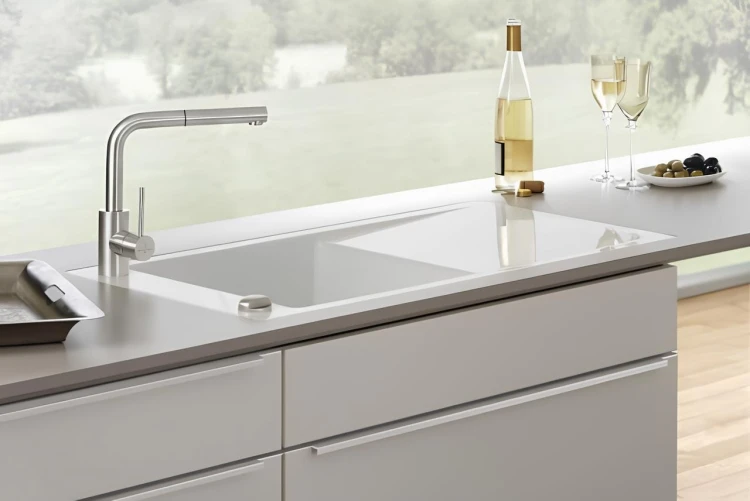 Timeline 50 Flat V&amp;B zlewozmywak ceramiczny na równi z blatem 475x865 snow white - 33071FKG