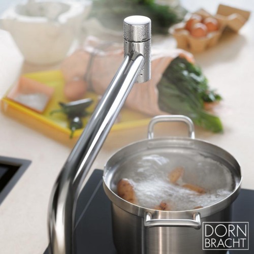dornbracht-tara-ultra-pivot-single-lever-kitchen-mixer-tap-chrome--do-33845875-00_2.jpg