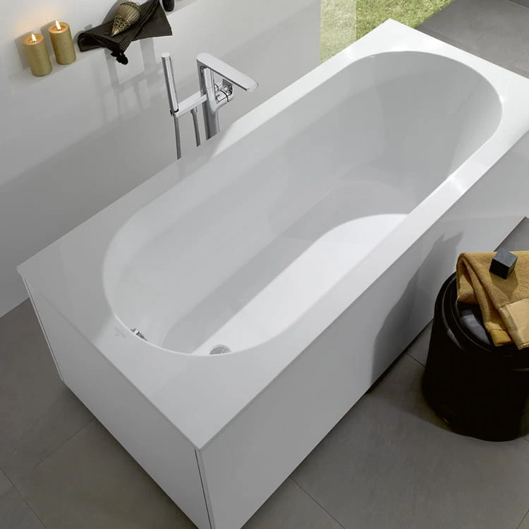 oberon-villeroy-boch-wanna-prostokatna-1700x750-white-alpin-ubq170obe2v-01.jpg