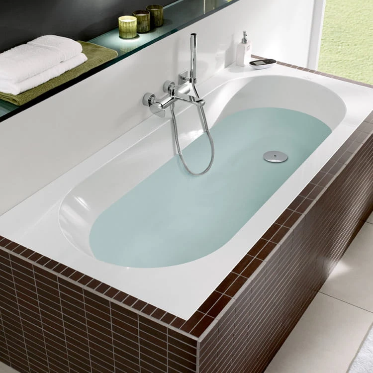 oberon-villeroy-boch-wanna-prostokatna-1700x750-white-alpin-ubq170obe2v-01.jpg