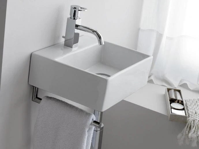 Reling na ręcznik do umywalki Bathco Bergamo 10B/T
