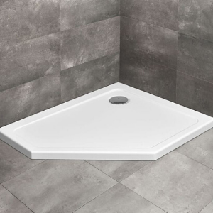 Niski brodzik w bloku - brodzik pięciokątny Radaway