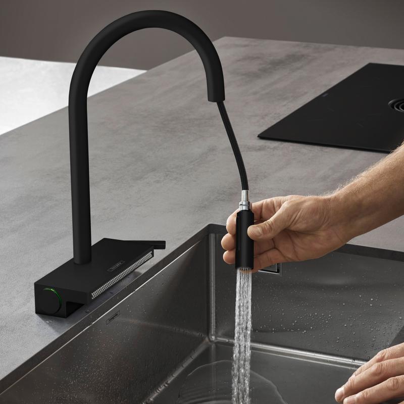 Aquno_Select_M81_Hansgrohe_bateria_kuchenna_czarny_mat_73831670_z_wyciąganą_wylewką