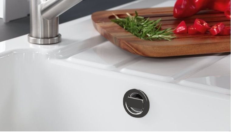 Villeroy-und-Boch-Ueberlaufdeckel-Anthracite-Bild-0101-760.jpg